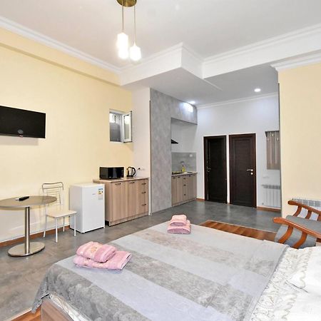 Modern Apartments And Tours Ереван Экстерьер фото