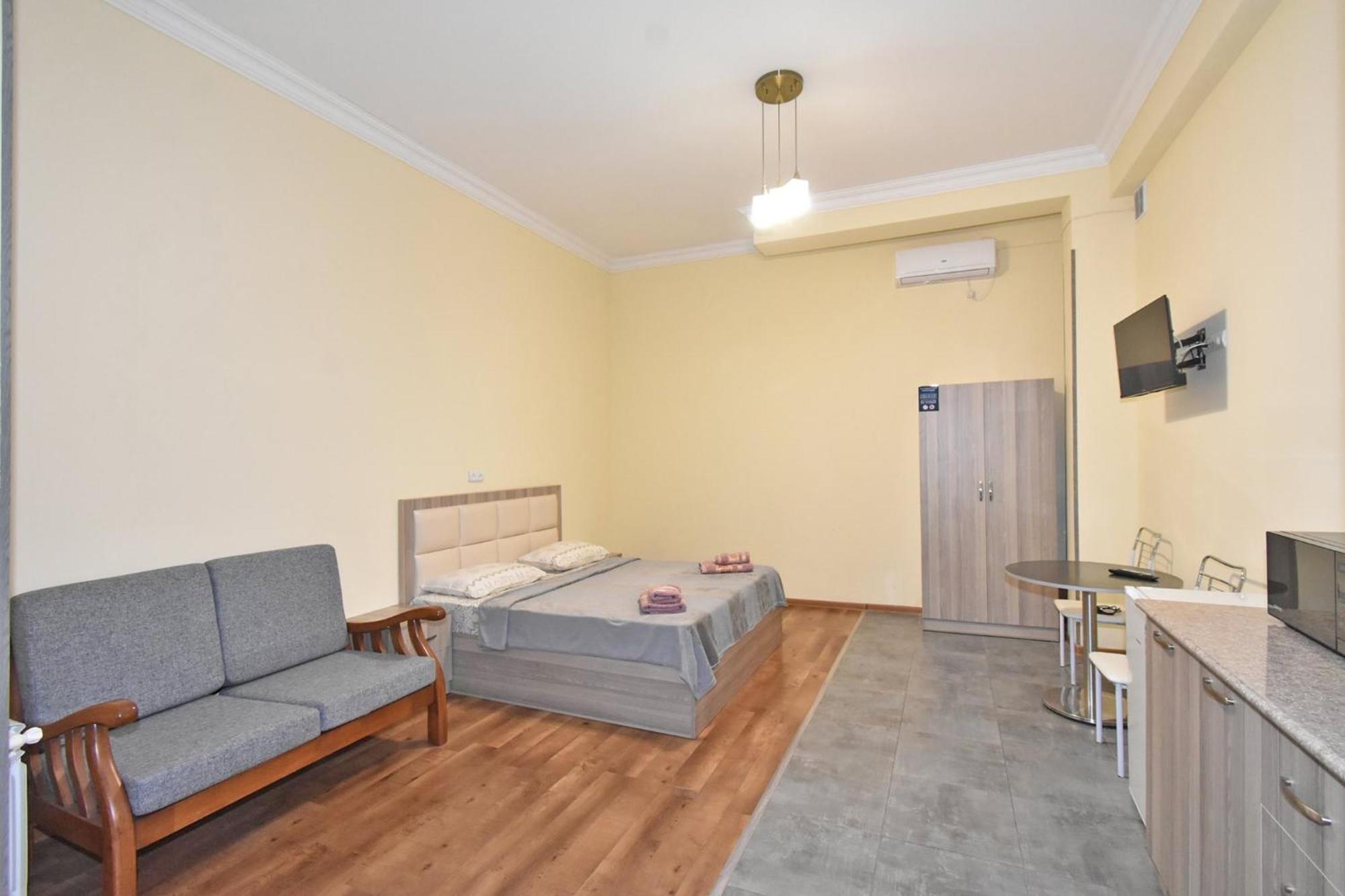 Modern Apartments And Tours Ереван Экстерьер фото